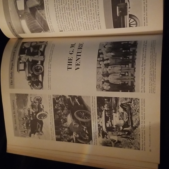 Du Pont The Autobiography of an American Enterprise Book - Picture 10 of 16